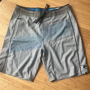 New without tags Rip Curl boardshorts!